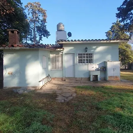 Casa a 3 cuadras del balneario playas de oro-3